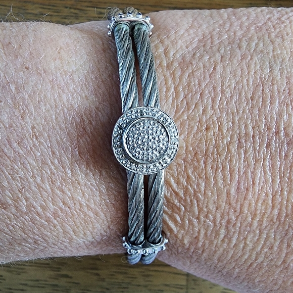 Sterling silver pave diamonds bracelet - Picture 1 of 4